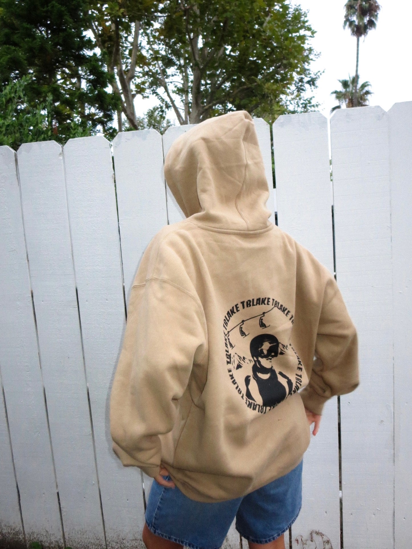 KHAKI TBLAKE HOODIE